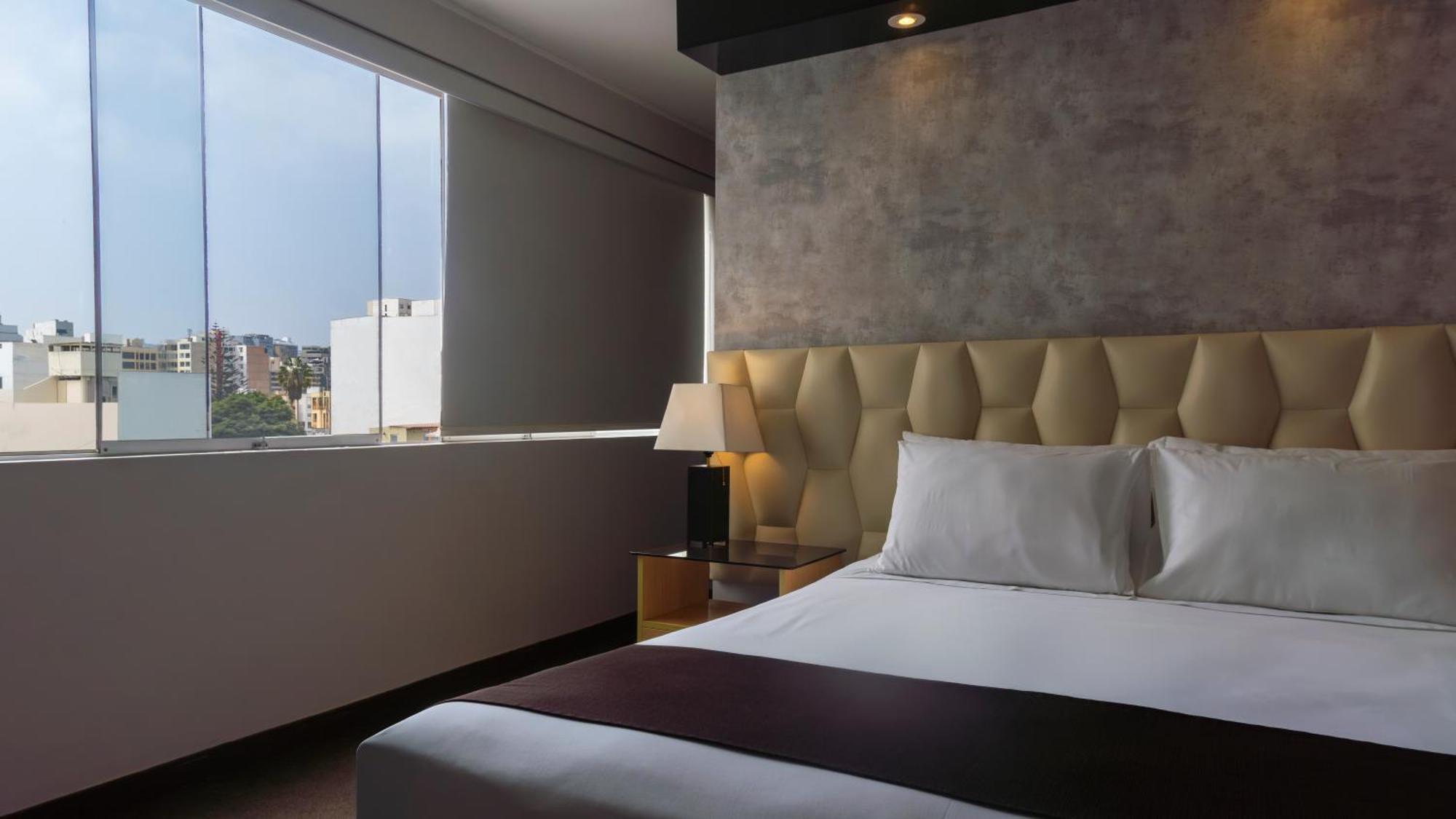 Ferre Miraflores Hotel 3*