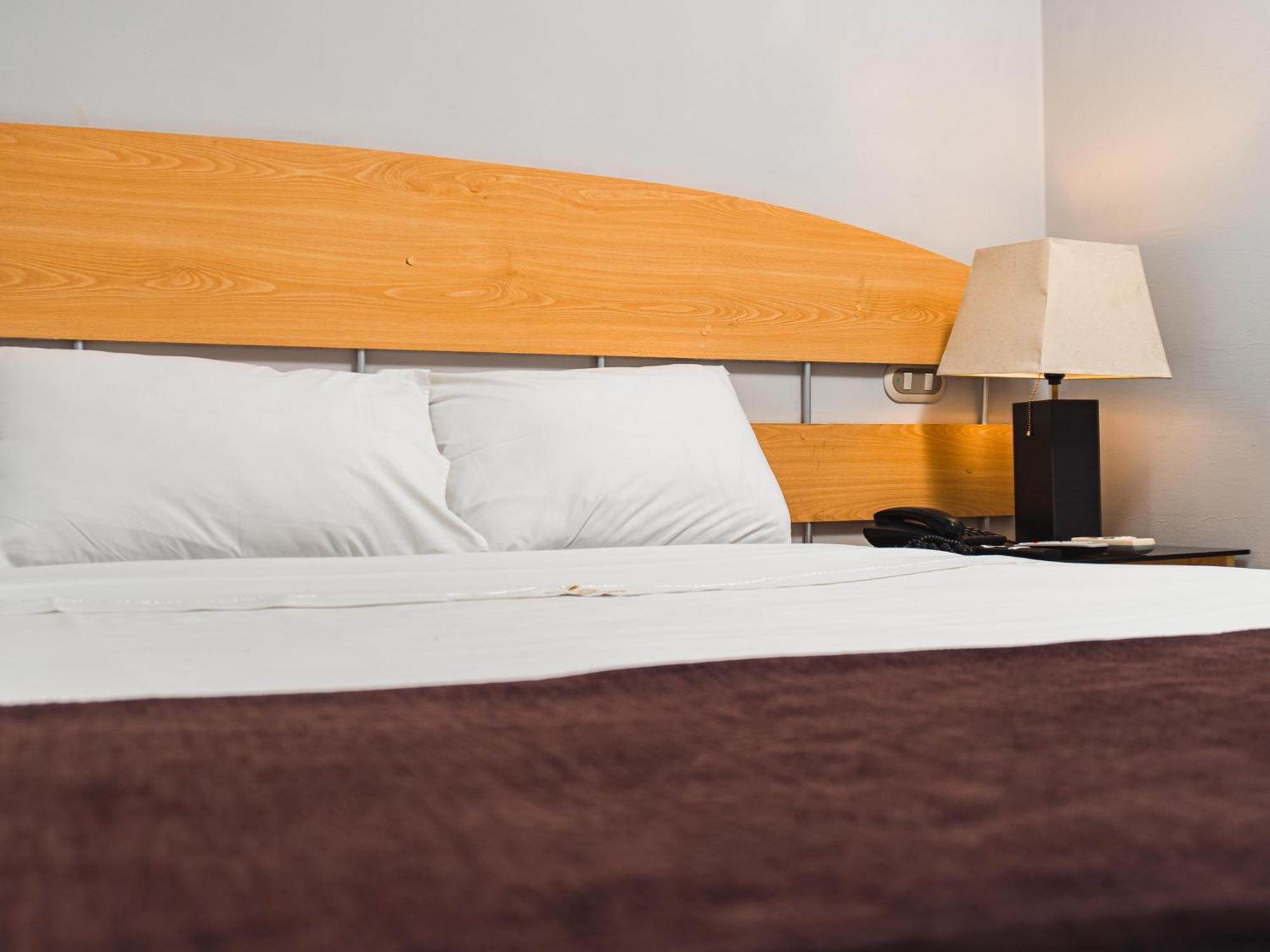 Ferre Miraflores Hotel 3*