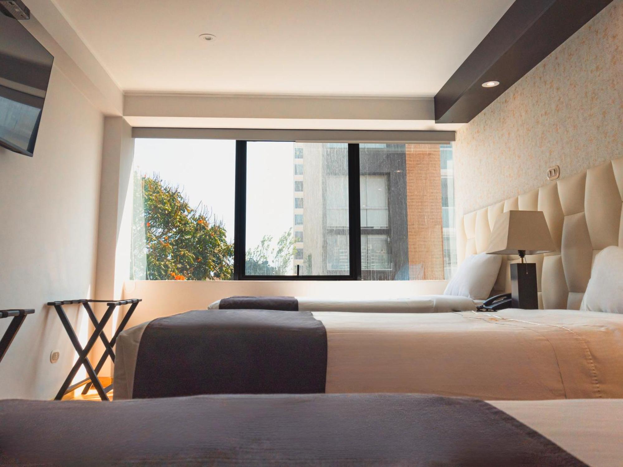 Ferre Miraflores Hotel